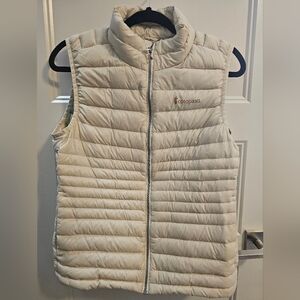 Cotopaxi Cream Puffer Vest